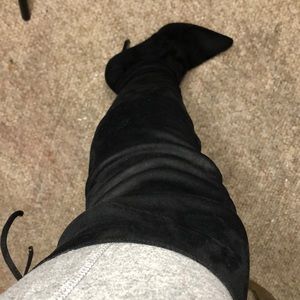 Aldo Over the knees black suede boots sz 7.5